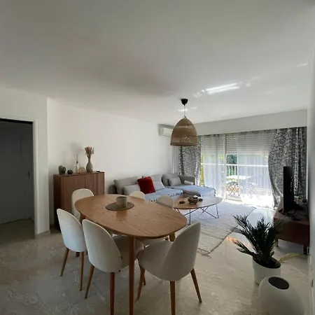 By L'oliveraie * Cannes